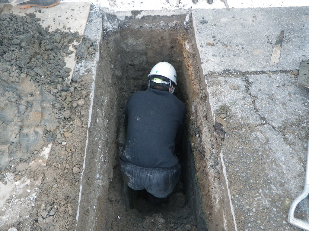 サドル分水栓取付