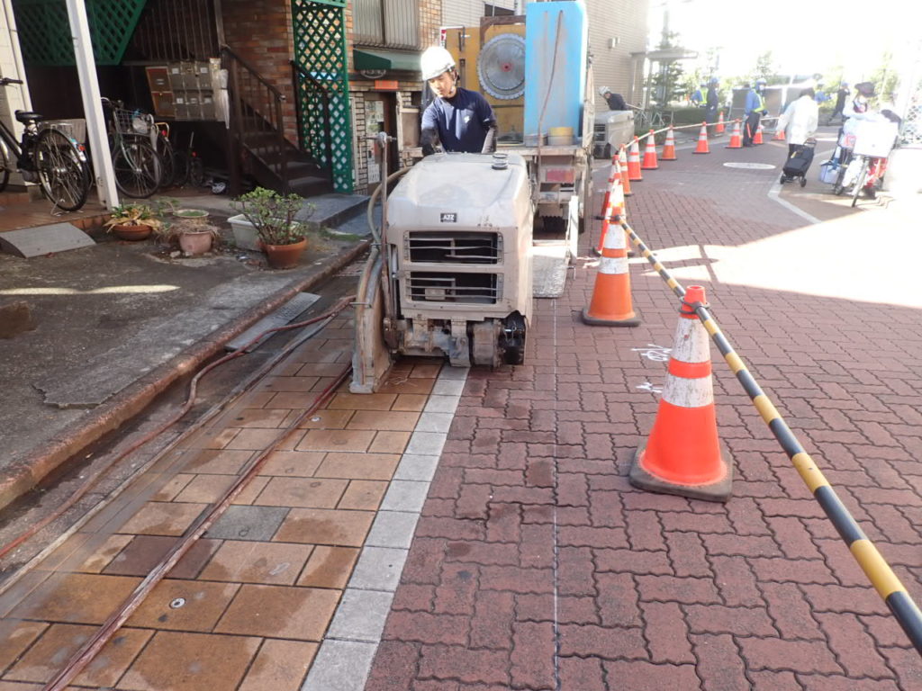 大田区山王三丁目2番地先から同区中央二丁目3番地先間外1か所配水小管布設替工事R5.11.8～R5.12.15